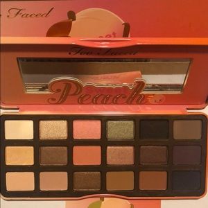 Too Faced Sweet Peach palette